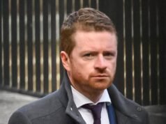 Starmer diz que é “absurdo” sugerir roubo de telefone de McSweeney ligado a arquivos de Mandelson