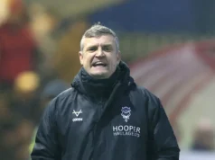 Michael Skubala elogia Lincoln, líder ‘ameaçador’ da League One