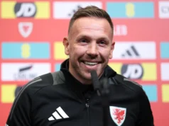 Charlie Mulgrew nomeia três candidatos para trabalho no Celtic