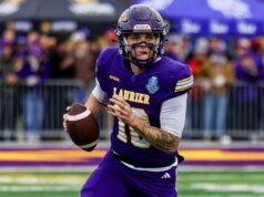 U Sports para NCAA: o quarterback de Wilfrid Laurier, Callum Wither, é transferido para Maryland Terrapins