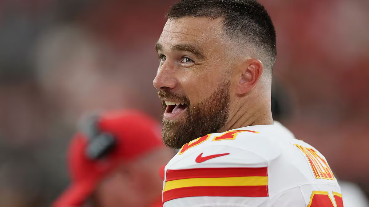 Travis Kelce retornará com os Chiefs