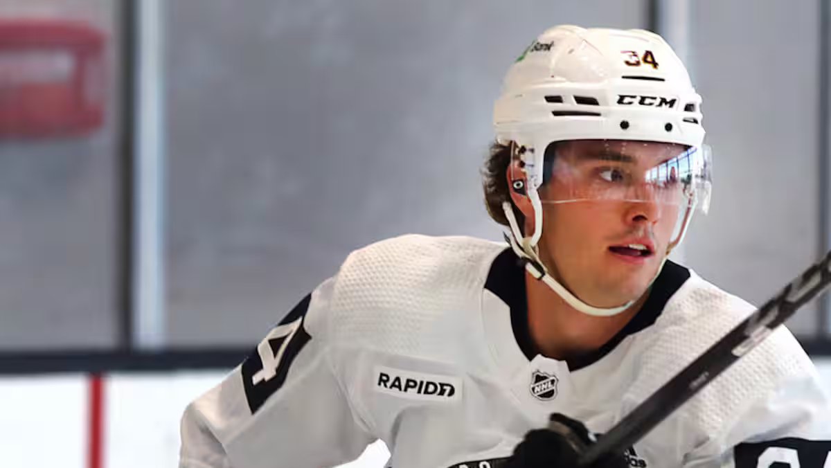 O quebequense Frédéric Brunet foi recompensado pelos Bruins