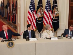 O presidente Trump pressiona os líderes esportivos universitários a retornar à era pré-NIL: ‘Eu gostaria de voltar exatamente ao que tínhamos e forçar isso a um tribunal’