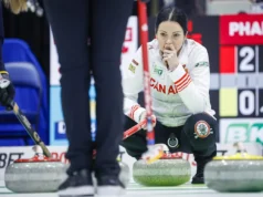 Empolgado Einarson abre campeonato mundial ‘mais barulhento’ com vitórias sobre Suécia e EUA