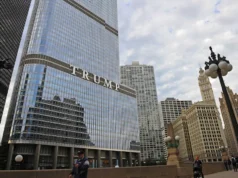 Trump divulga sua visão de uma biblioteca presidencial de arranha-céu completa com escada rolante dourada e nenhum livro à vista