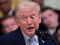 Trump ‘considera ofensiva terrestre arriscada para libertar o Estreito de Ormuz’ depois de rotular a OTAN de ‘covardes’