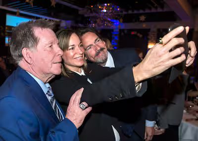 Décès de Rodger Brulotte: de Céline Dion aux personnalités québécoises et monsieur et madame Tout-le-Monde, concerto d’éloges envers le coloré commentateur