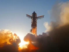 Ações de foguetes disparam após relatório da SpaceX de Musk solicitar venda de ações