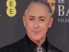 O apresentador do BAFTA, Alan Cumming, pede desculpas após a explosão de N-Word de John Davidson: ‘A Trauma Triggering S-show’