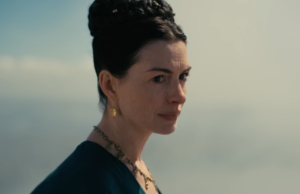Anne Hathaway estava ‘totalmente personagem’ em ‘The Odyssey Set’, mesmo quando a câmera ‘não a veria por três dias’: ‘Você nunca para de trabalhar’