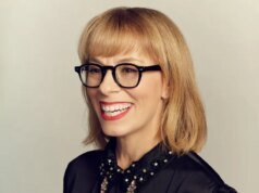 A criadora de ‘Mulheres Imperfeitas’ e ‘Física’, Annie Weisman, fecha acordo inicial com a Apple TV