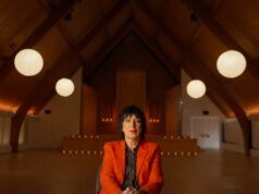 ‘Antidiva: The Carole Pope Confessions’ abrirá Hot Docs, estreias mundiais incluem ‘A War on Women’, sobre a resistência feminista no Irã