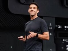 O candidato a CEO da Apple, John Ternus, é ‘bem querido’ e ajudou a reverter o ‘declínio da qualidade do produto’