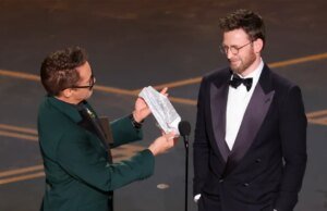 e Chris Evans se reúnem em ‘Vingadores’ no Oscar em homenagem ao 14º aniversário e antes do confronto de ‘Dia do Juízo Final’