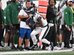 O canadense John Metchie III assina com Carolina Panthers e se reúne com Bryce Young