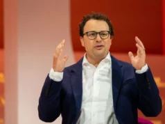 Anthropic processa Departamento de Defesa por designação de risco na cadeia de suprimentos