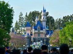 O novo CEO da Disney, Josh D’Amaro, fala sobre os preços dos parques temáticos e observa “ampla variedade de opções”, como ingressos infantis de US$ 50