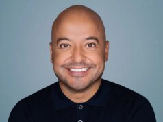 O comediante Frankie Quiñones estabelece pacto de desenvolvimento de TV com a Fox Entertainment Studios