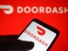 DoorDash introduz pagamentos de ajuda para motoristas enquanto a guerra Irã-EUA aumenta os preços da gasolina