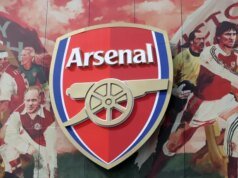 Ray Parlor nomeia estrela do Arsenal que partirá enquanto os Gunners consideram vender quatro jogadores