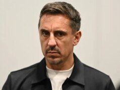 ‘Apenas pare com isso!’ – Gary Neville ordena que o Chelsea abandone a tática ‘ridícula’