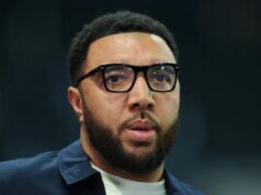 Troy Deeney nomeia dois clubes que negarão ao Arsenal a Liga dos Campeões