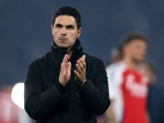 Arsenal abre negociações de transferência depois que Mikel Arteta se impressiona com atacante na Liga dos Campeões