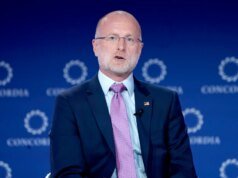 O presidente da FCC de Trump ameaça licenças de emissoras após o discurso do POTUS sobre a cobertura noticiosa da guerra no Irã