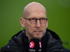 Jaap Stam diz que o Man Utd precisa de uma estrela “extraordinária” para ganhar o título