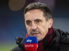 Gary Neville critica estrela ‘choramimenta’ do Chelsea após derrota do Arsenal