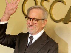 Steven Spielberg diz que está desenvolvendo um filme de faroeste ‘de arrasar’ e ficou entusiasmado quando Obama disse que os alienígenas são reais: ‘Isso é tão bom para o “Dia da Divulgação”’