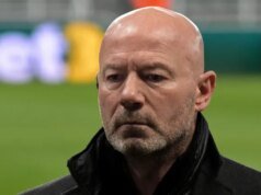 Alan Shearer reivindica o título do Arsenal após vitória sobre o Chelsea