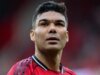Casemiro manda recado para substituto do Man Utd e revela ídolo do Old Trafford