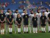 Seleção iraniana de futebol se recusa a cantar o hino nacional momentos antes do jogo da Copa da Ásia
