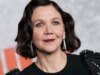 Maggie Gyllenhaal sobre o elenco da família em ‘The Bride!’ e ter a madrinha Jamie Lee Curtis como campeã do filme