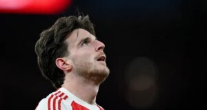 Mikel Arteta dá atualizações sobre a lesão de Declan Rice depois que o Arsenal venceu o Chelsea