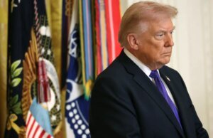 Donald Trump diz que os EUA projetam uma guerra de 4 a 5 semanas com o Irã, mas farão “tudo o que for preciso” para “esmagar a ameaça” do regime