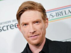 Domhnall Gleeson recebe prêmio Oscar Wilde e presta homenagem à homenageada Catherine O’Hara de 2018: ‘Qualquer clube em que ela participa é um do qual tenho muito orgulho de ser membro’