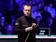 Mark Allen ‘envergonhado’ quando Judd Trump melhora o recorde do Tour Championship