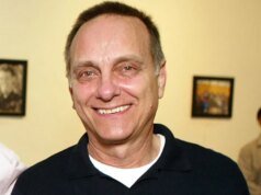 Gary Dontzig, escritor e produtor de ‘Murphy Brown’, morre aos 79 anos