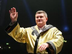 Causa da morte de Ricky Hatton confirmada enquanto mãe relembra o último abraço com a lenda do boxe