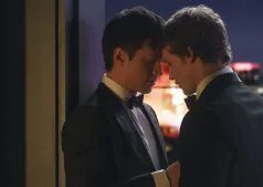 O criador de ‘Heated Rivalry’, Jacob Tierney, recebe pedido de série da Netflix para drama de Alexandre, o Grande e Aristóteles; Produção agregada de filmes de Jason Bateman