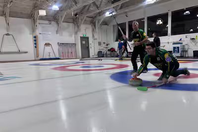 Os centros de curling de Quebec recuperaram apenas duas vezes mais apelos: o escândalo de tricherie aux JO em causa?
