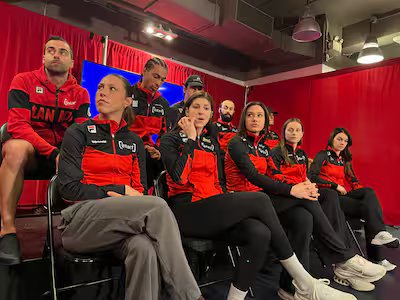 Campeão do mundo de patinagem de vitesse na pista de corte: «L’équipe canadienne en forme malgré la fatiga» – William Dandjinou