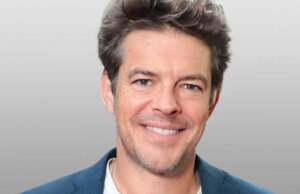 Jason Blum reúne produtores para continuarem acreditando no “impossível” ao receber o prêmio PGA Milestone