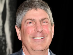 Jeff Shell, da Paramount, responde: executivo diz que a alegação de que ele vazou informações corporativas privadas é uma ‘história totalmente falsa’, criada em uma tentativa de ‘extorsão’