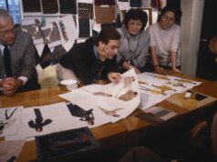 A revolução do bordado de Elaine Reichek