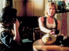 Rosanna Arquette critica o uso excessivo de palavrões por Quentin Tarantino em seus filmes: “Não é arte, é apenas racista e assustador”