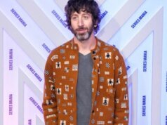 Simon Helberg no piloto de ‘The Big Bang Theory’ – ‘O público riu por um minuto e meio’ – e evitando gola alta desde o final: ‘Mas eu ainda escondo meu pescoço. É horrível lá’
