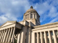 Projeto de lei do estado de Washington para proibir microchip de funcionários será encaminhado ao governador para aprovação